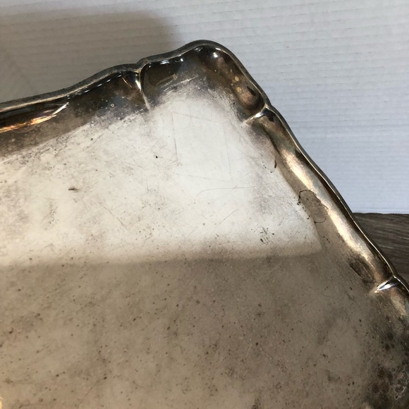 Vtg Silver Tray with Scalloped Edge - Picture 3 of 13